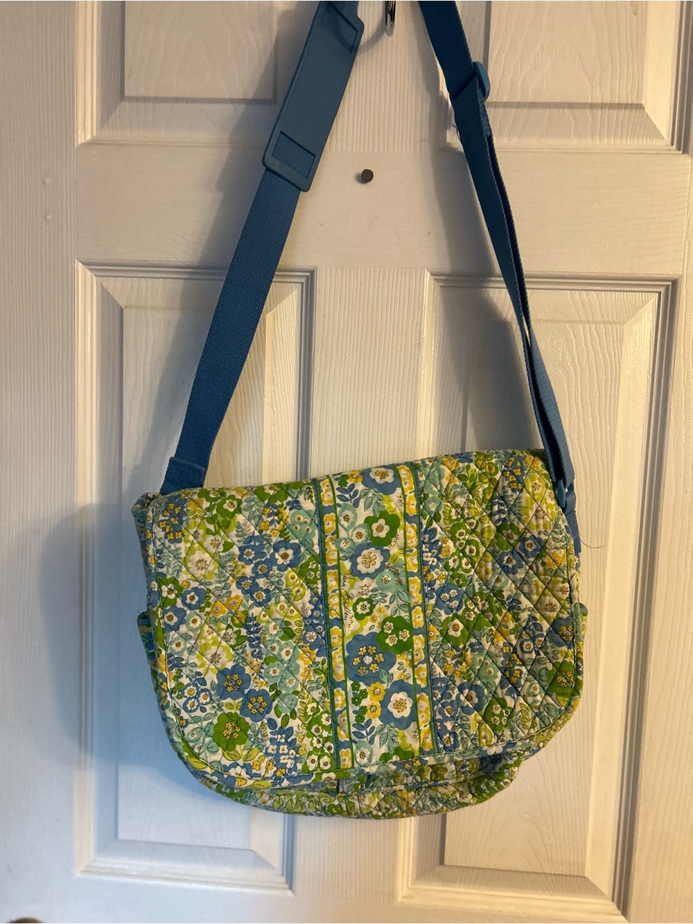 Vintage Vera Bradley Quilted Cotton Messenger Bag - English Meadow Floral (Retir